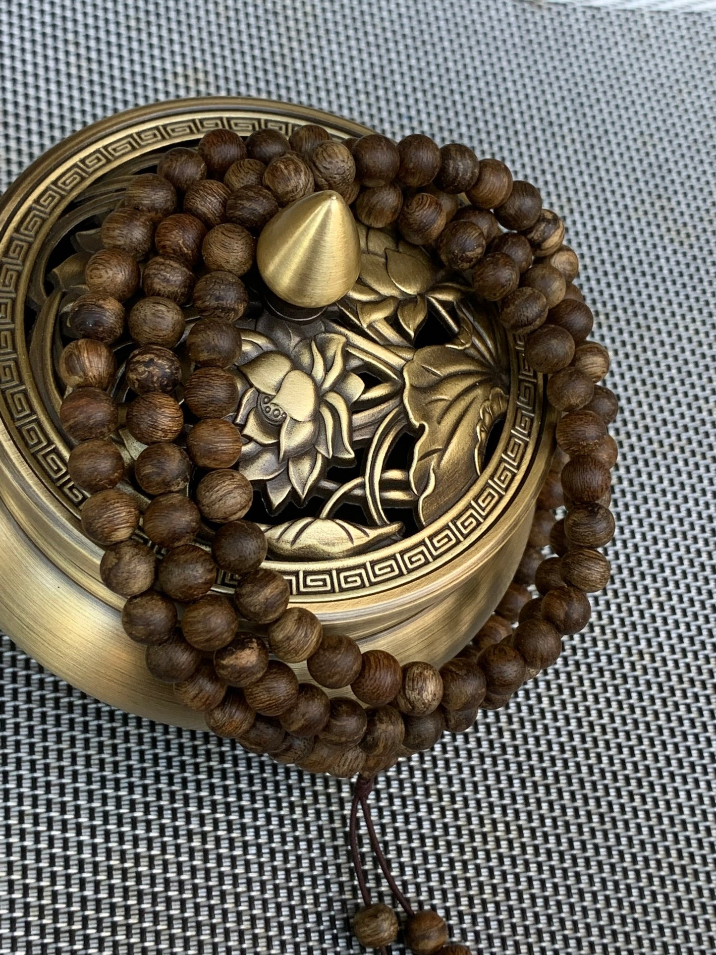 Vòng Trầm Hương Philippines 108 Hạt 6ly