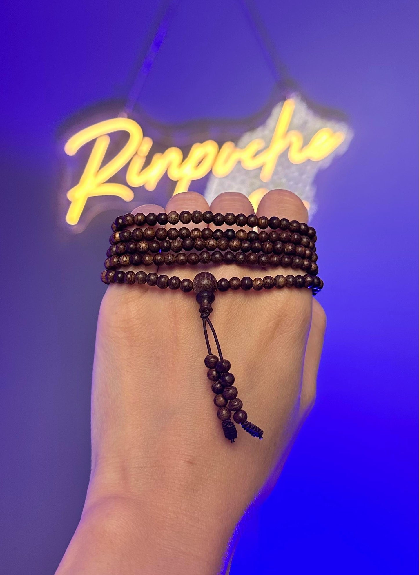 Vòng Trầm Hương Indonesia 216 Hạt 4ly