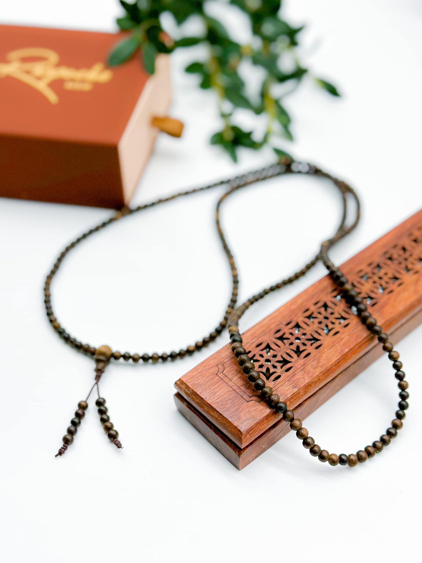 Vòng Trầm Hương Indonesia 216 Hạt 4ly