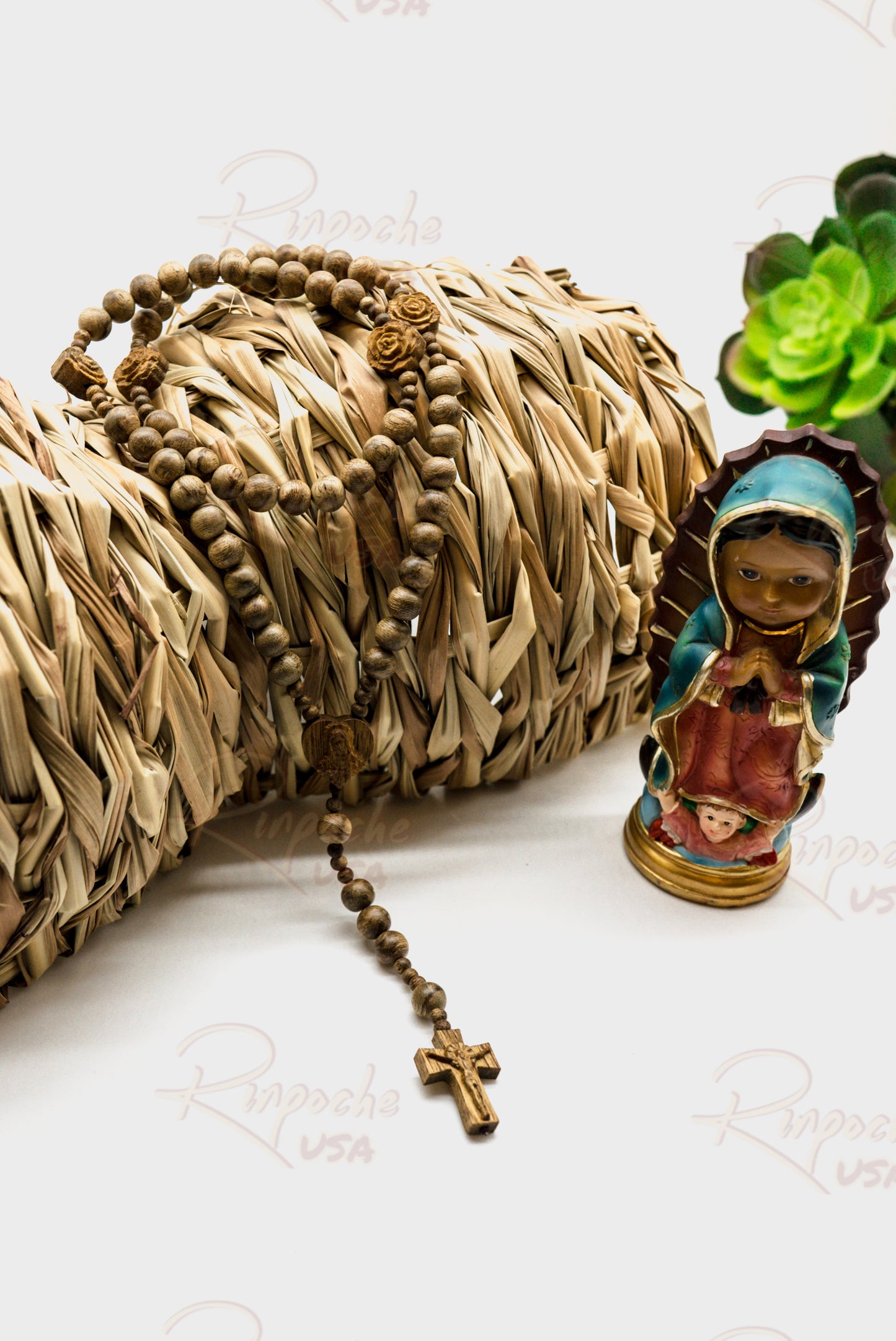 Chuỗi Mân Côi Trầm Hương Campuchia Mix Hoa Hồng Đức Mẹ