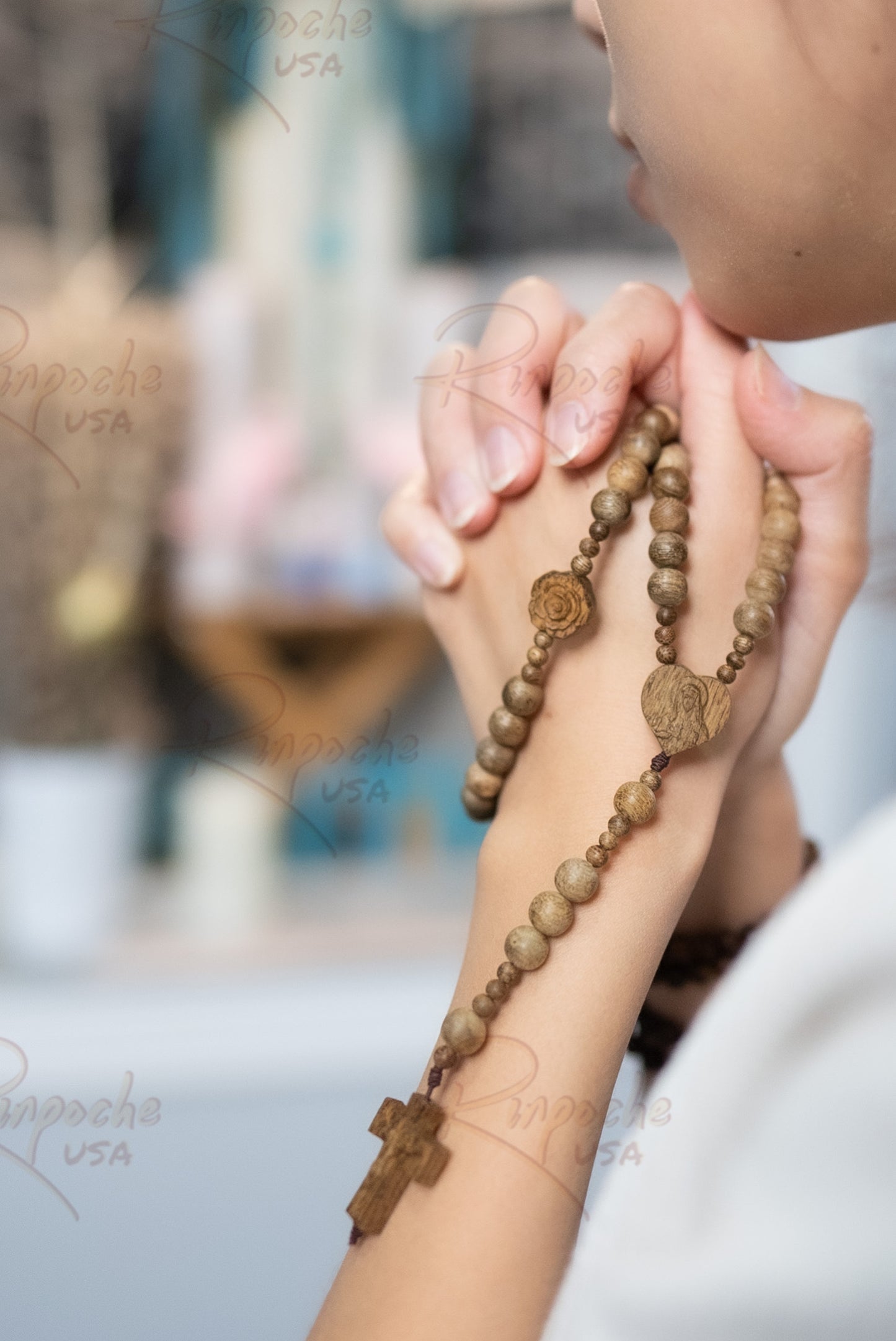 Chuỗi Mân Côi Trầm Hương Campuchia Mix Hoa Hồng Đức Mẹ