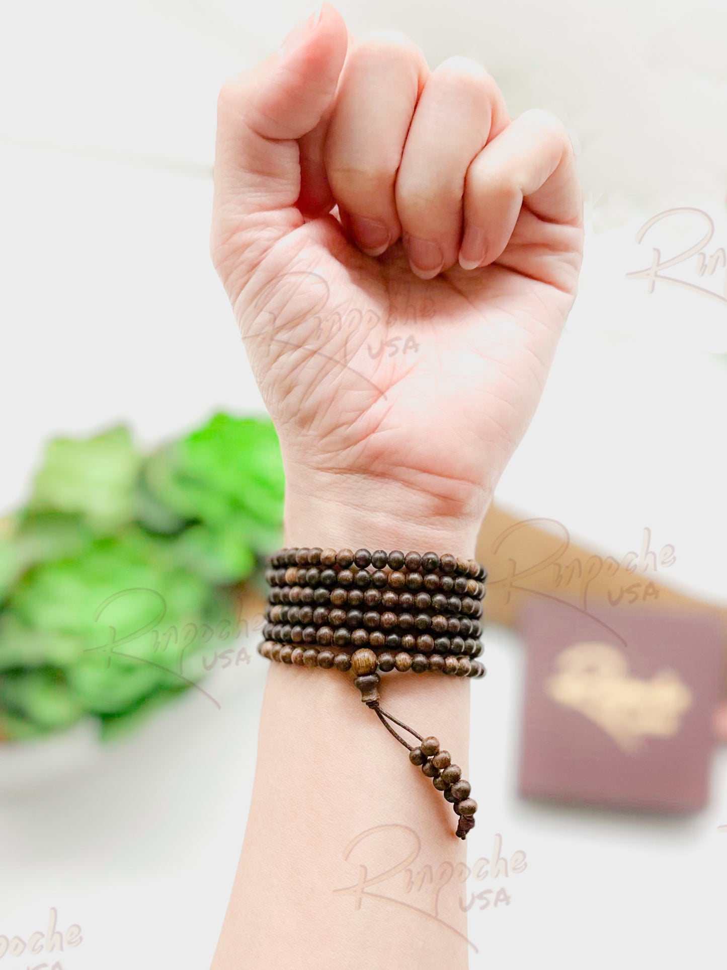 Vòng Trầm Hương Indonesia 216 Hạt 4ly