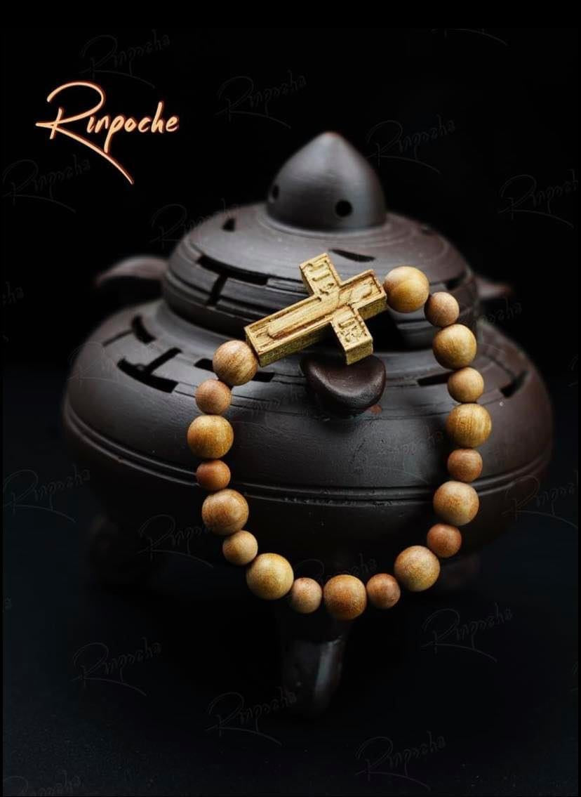 Chuỗi Mân Côi Đàn Hương Rinpoche