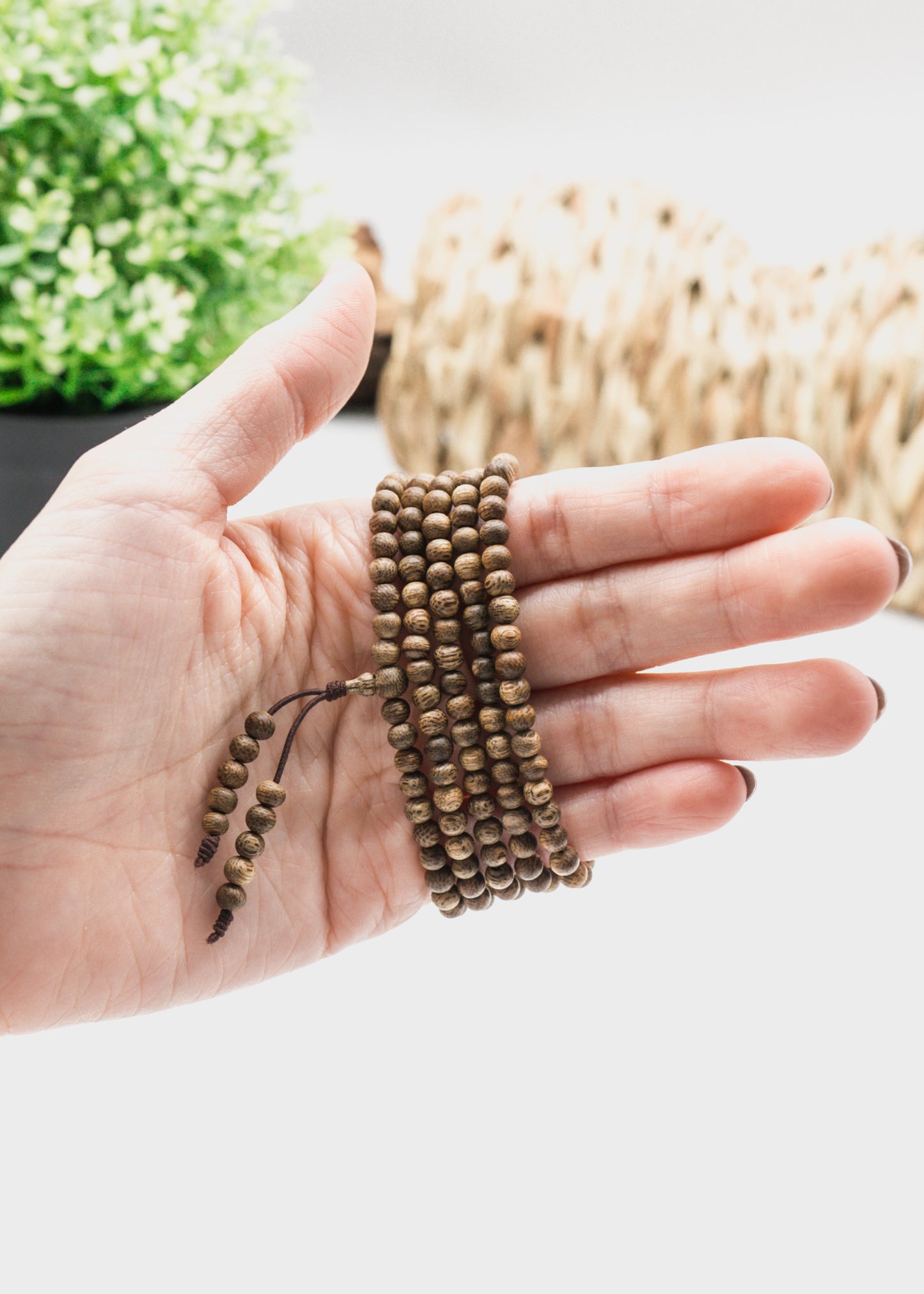 Vòng Trầm Hương Campuchia 216 Hạt 4ly