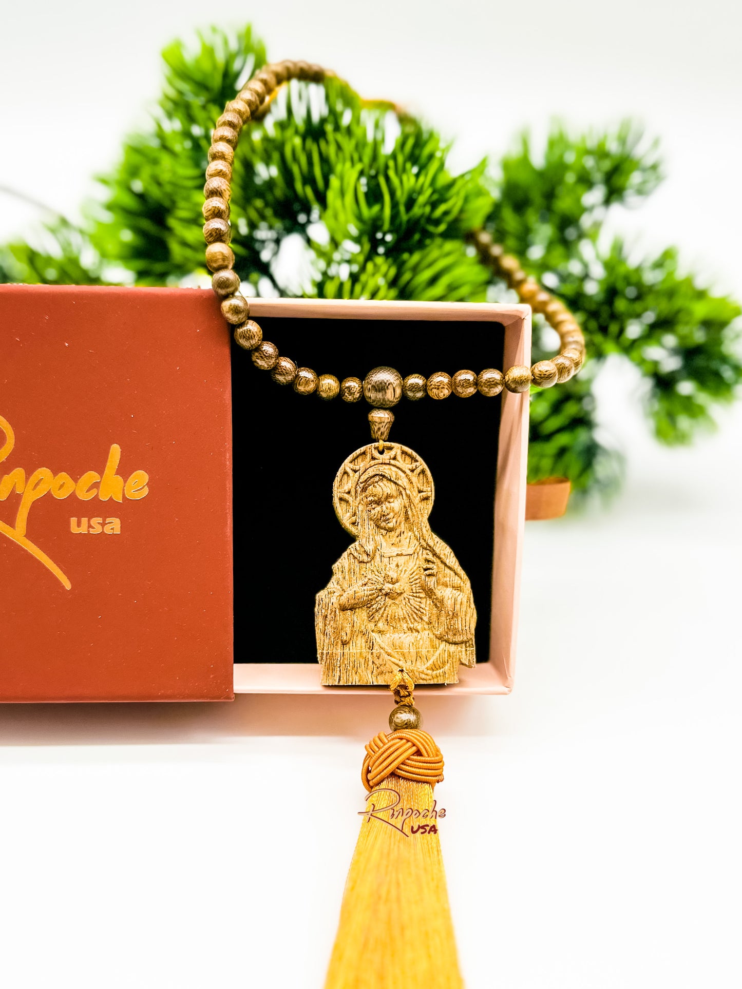 Khánh Treo Xe Trầm Hương Công Giáo