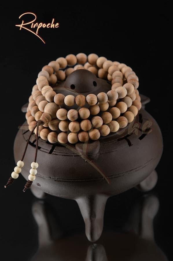 Vòng Đàn Hương Rinpoche ( 300 năm ) 108 hạt