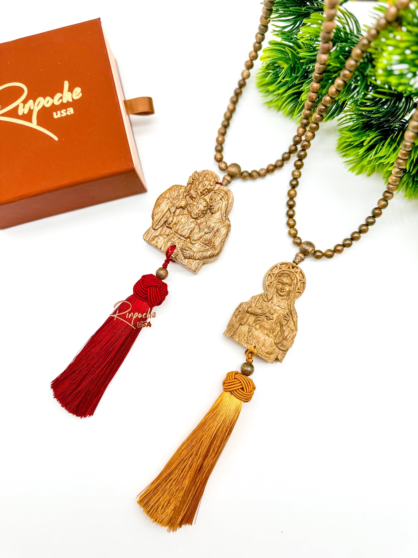 Khánh Treo Xe Trầm Hương Công Giáo