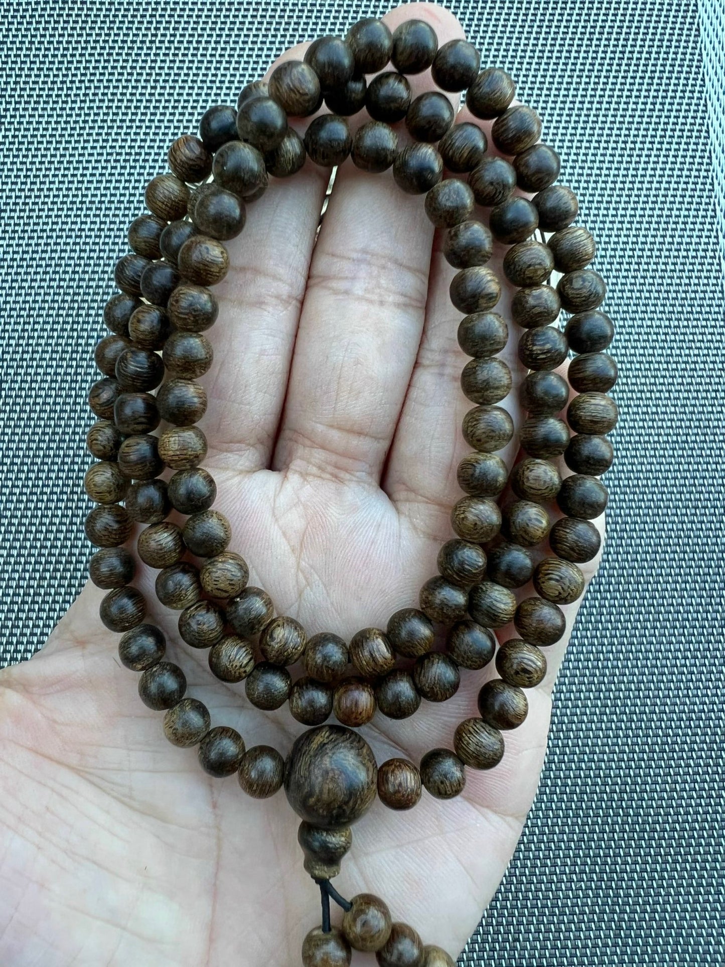 Vòng Trầm Hương Philippines 108 Hạt 6ly